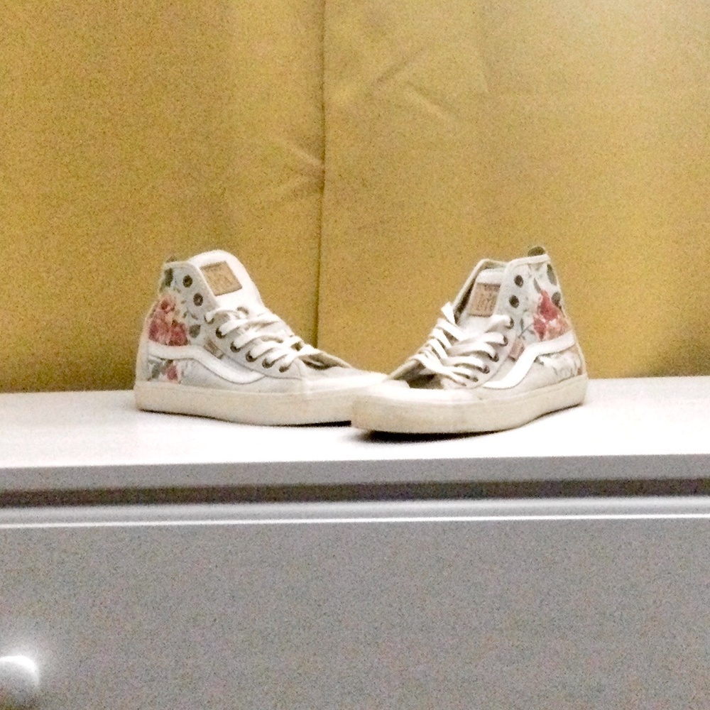 Vans x Leila gray flora suede high top